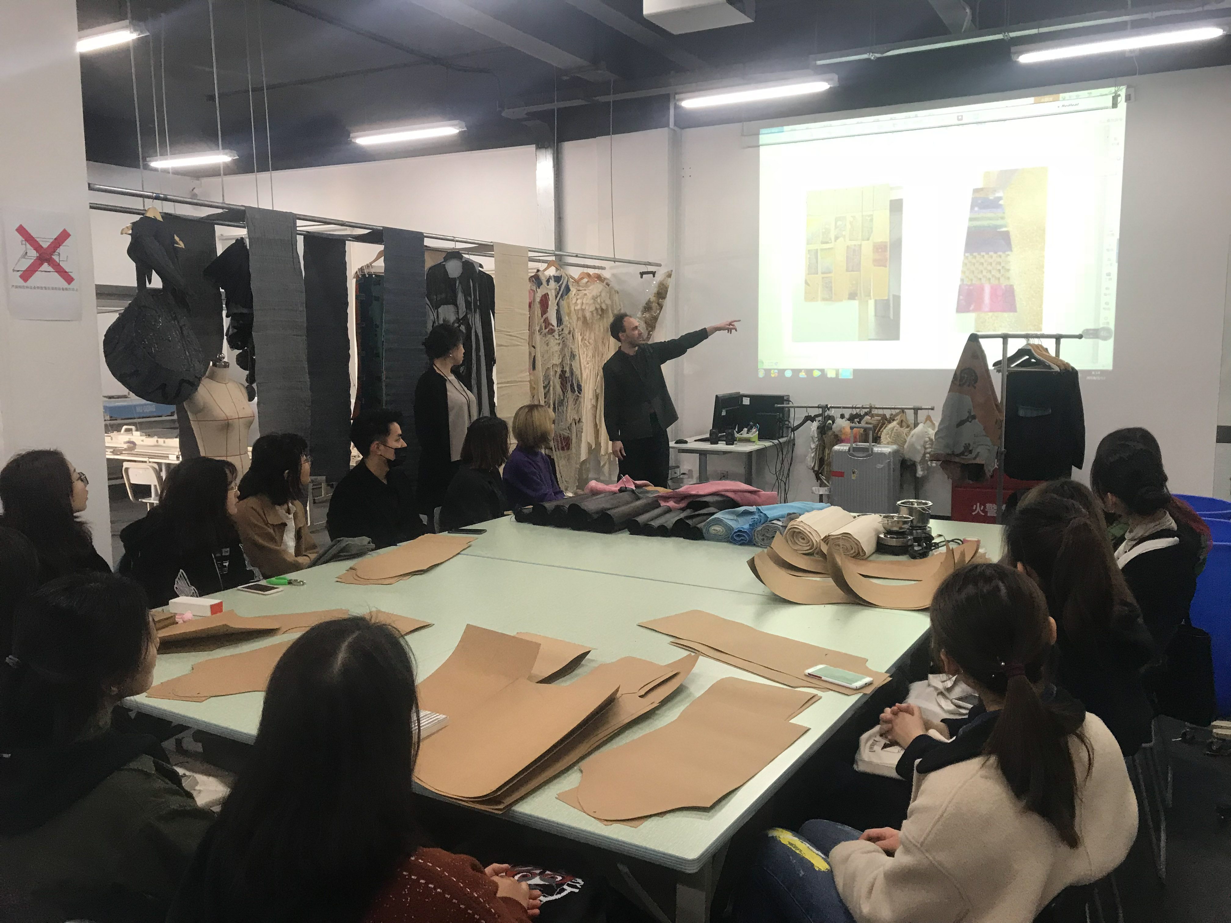 Fashion Design Workshop Intangible cultural heritage Project “Blu in Miao”